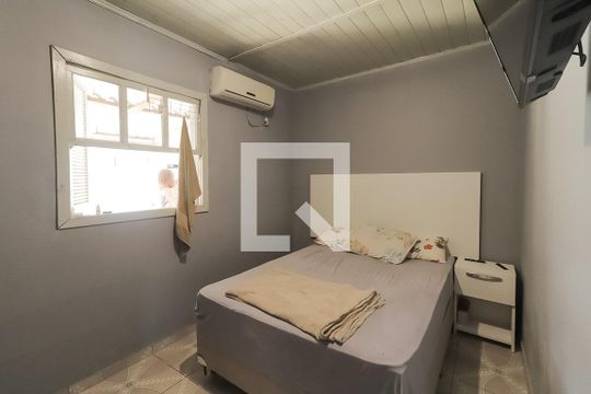 Quarto 2 de casa para alugar com 2 quartos, 70m² em Santos Dumont, São Leopoldo