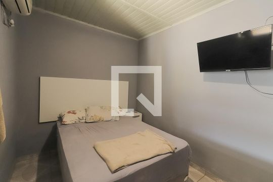 Quarto 2 de casa para alugar com 2 quartos, 70m² em Santos Dumont, São Leopoldo