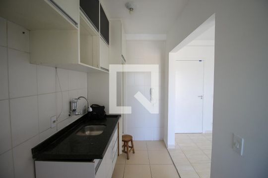 Cozinha de apartamento para alugar com 2 quartos, 64m² em Vila das Nacoes, Ferraz de Vasconcelos