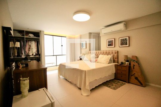 Suíte 1 de apartamento para alugar com 4 quartos, 384m² em Graça, Salvador