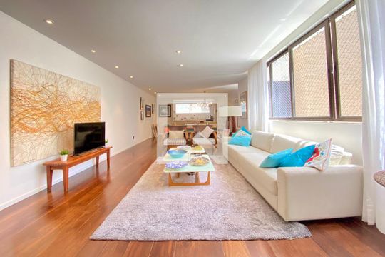 Apartamento para alugar com 4 quartos, 384m² em Graça, Salvador