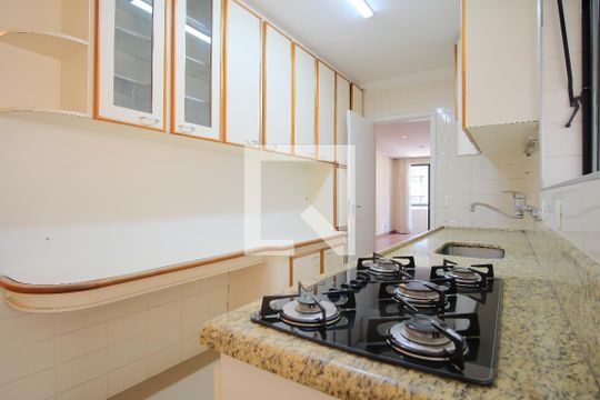 Cozinha de apartamento para alugar com 2 quartos, 100m² em Tatuapé, São Paulo