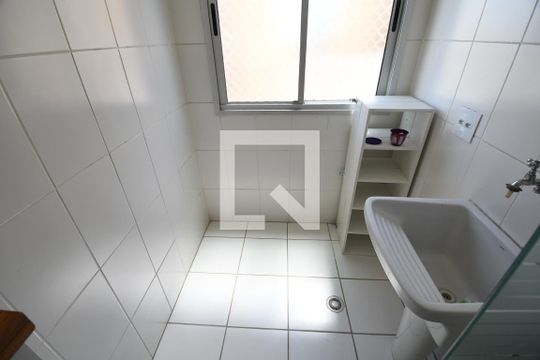 Área de Serviço de apartamento para alugar com 2 quartos, 57m² em Bonfim, Campinas