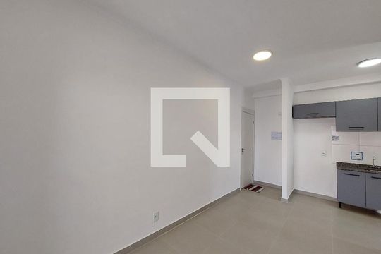 Sala de apartamento para alugar com 2 quartos, 51m² em Vila Sofia, São Paulo