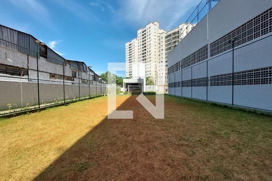 Quadra Esportiva de apartamento para alugar com 2 quartos, 51m² em Vila Sofia, São Paulo