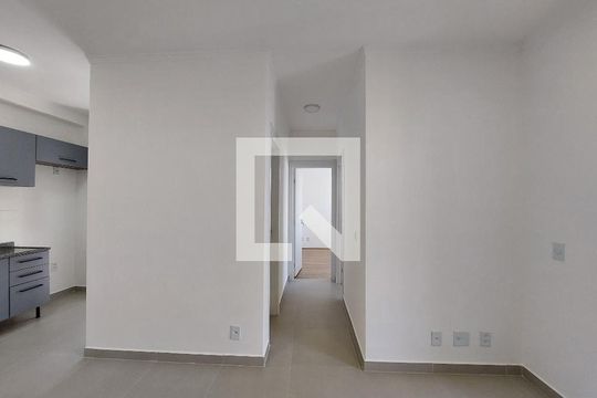 Sala de apartamento para alugar com 2 quartos, 51m² em Vila Sofia, São Paulo
