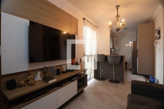 Sala de apartamento à venda com 2 quartos, 42m² em Estância Velha, Canoas