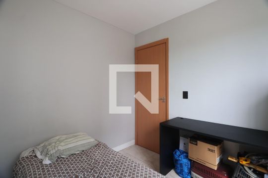 Quarto 1 de apartamento à venda com 2 quartos, 42m² em Estância Velha, Canoas