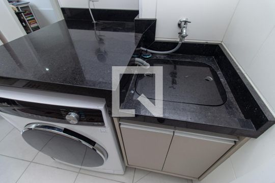 Área de Serviço de apartamento para alugar com 2 quartos, 40m² em Cambuci, São Paulo