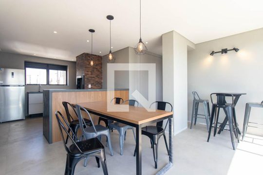 Área comum - Churrasqueira de kitnet/studio à venda com 1 quarto, 22m² em Água Verde, Curitiba