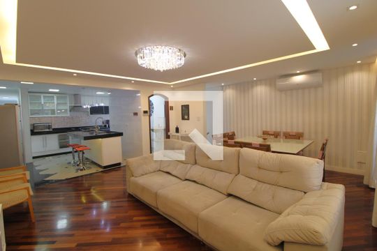 Sala de casa à venda com 3 quartos, 480m² em Vila Arriete, São Paulo