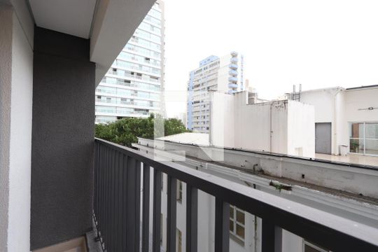 Varanda de kitnet/studio para alugar com 1 quarto, 30m² em Vila Mariana, São Paulo