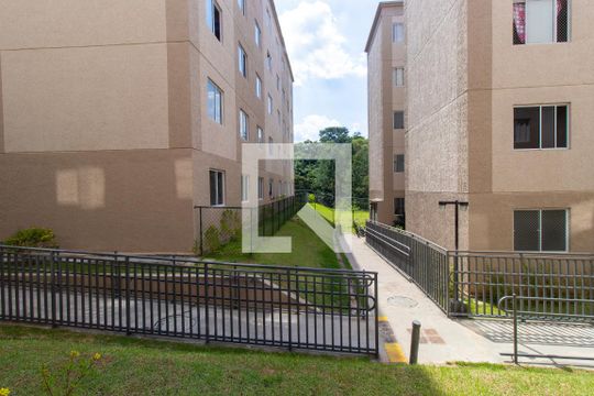 Vista do Quarto 1 de apartamento para alugar com 2 quartos, 42m² em Jardim Petropolis, Cotia