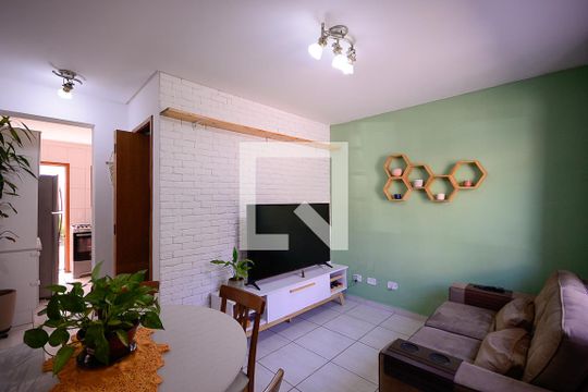 Casa de Condomínio à venda com 2 quartos, 60m² em Vila Arapua, São Paulo