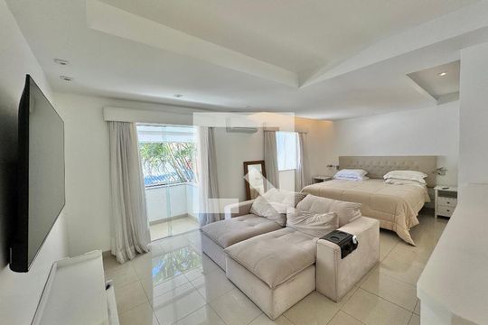 Suíte 1 de casa de condomínio à venda com 6 quartos, 430m² em Barra da Tijuca, Rio de Janeiro
