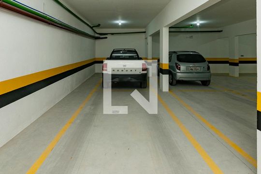 Garagem de apartamento à venda com 2 quartos, 167m² em Gutierrez, Belo Horizonte