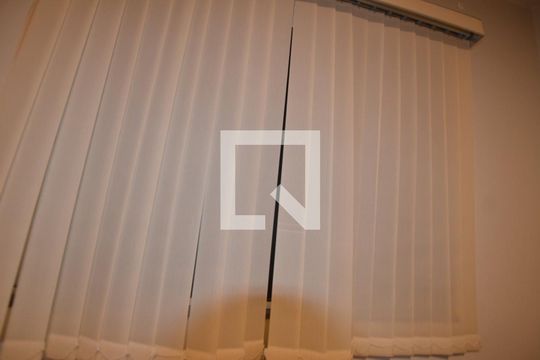 Quarto 1 de apartamento para alugar com 2 quartos, 60m² em Osvaldo Cruz, Rio de Janeiro
