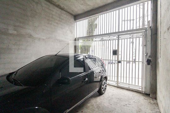 Garagem de casa à venda com 4 quartos, 228m² em Vila Regina, São Paulo