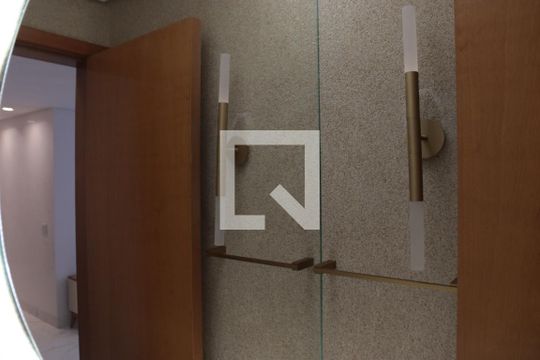Lavabo de apartamento para alugar com 3 quartos, 87m² em Alto da Glória, Goiânia