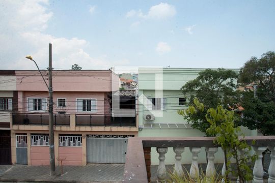 Vista do Quarto 2 de casa à venda com 4 quartos, 236m² em Vila Lucinda, Santo André