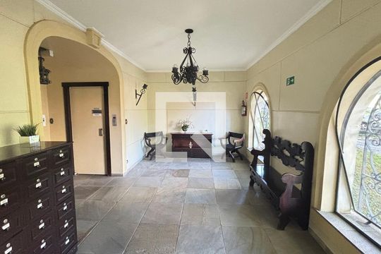 Hall de entrada de apartamento à venda com 3 quartos, 136m² em Vila Assunção, Santo André