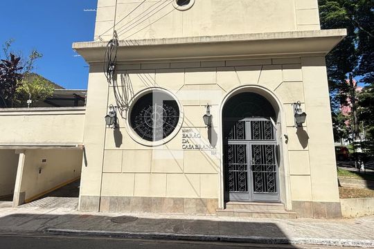 Fachada de apartamento à venda com 3 quartos, 136m² em Vila Assunção, Santo André