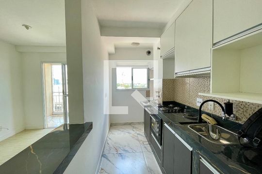 Cozinha e Área de Serviço de apartamento para alugar com 2 quartos, 77m² em Vila Industrial (campinas), Campinas