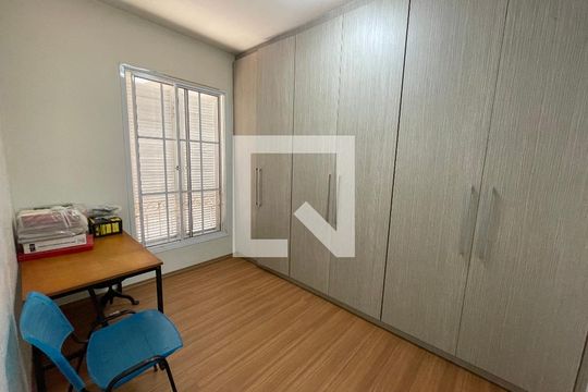 Suíte 1 de casa de condomínio para alugar com 3 quartos, 300m² em Jardim Barbacena, Cotia