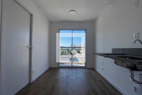 Apartamento para alugar com 1 quarto, 27m² em Vila Lageado, São Paulo