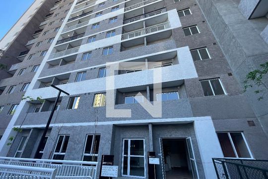 Fachada de apartamento para alugar com 1 quarto, 27m² em Vila Lageado, São Paulo