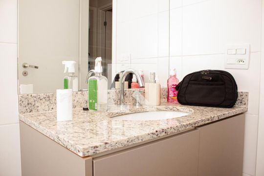 Banheiro de apartamento à venda com 3 quartos, 106m² em Água Branca, São Paulo