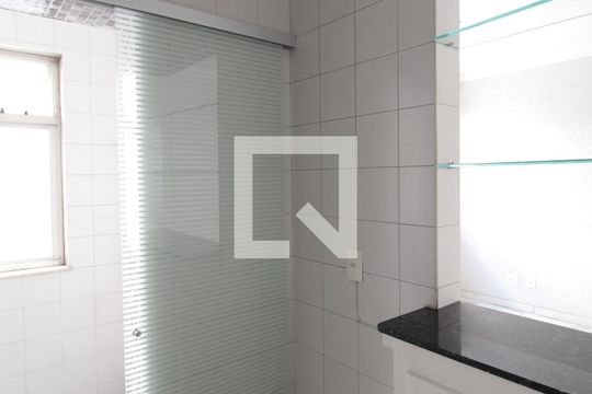 Cozinha e Área de Serviço de apartamento para alugar com 2 quartos, 64m² em Castelo, Belo Horizonte