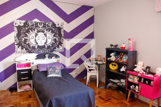 Quarto 1 de casa à venda com 4 quartos, 273m² em Umuarama, Osasco