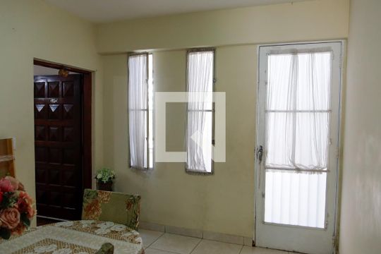 Sala de Jantar de casa à venda com 4 quartos, 273m² em Umuarama, Osasco