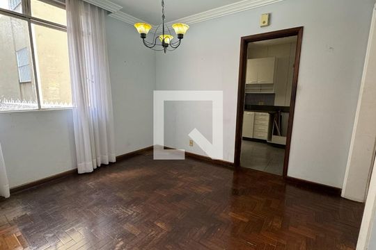 Sala de apartamento à venda com 3 quartos, 115m² em Sion, Belo Horizonte