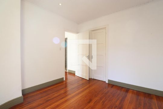 Quarto 3 de casa para alugar com 3 quartos, 90m² em Barra Funda, São Paulo