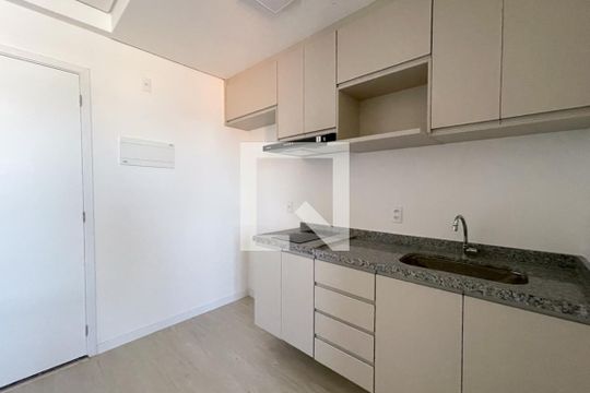 Cozinha de apartamento para alugar com 1 quarto, 25m² em Vila Campestre, São Bernardo do Campo