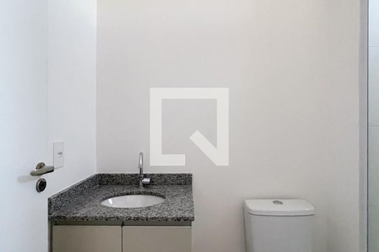 Banheiro de apartamento para alugar com 1 quarto, 25m² em Vila Campestre, São Bernardo do Campo