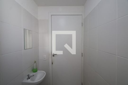 Banheiro de apartamento à venda com 2 quartos, 41m² em Estância Velha, Canoas