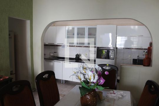 Cozinha de casa à venda com 3 quartos, 300m² em Riacho das Pedras, Contagem
