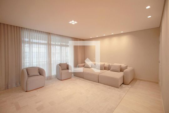 Sala de apartamento à venda com 3 quartos, 186m² em Lourdes, Belo Horizonte