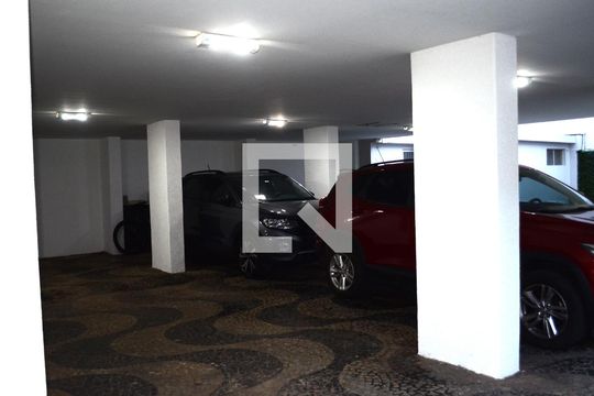 Garagem de apartamento à venda com 4 quartos, 283m² em Santo Agostinho, Belo Horizonte