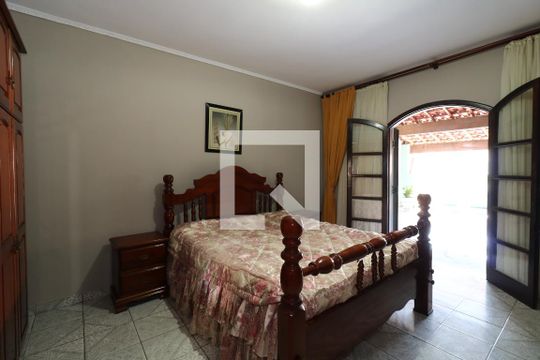 Quarto 3 de casa à venda com 3 quartos, 185m² em Vila Pires, Santo André