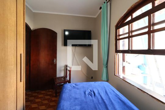 Quarto 1 de casa à venda com 3 quartos, 185m² em Vila Pires, Santo André