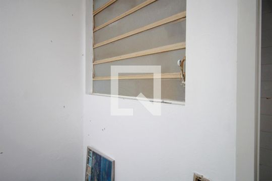 Quarto de Serviço de apartamento à venda com 4 quartos, 180m² em Santo Antônio, Belo Horizonte