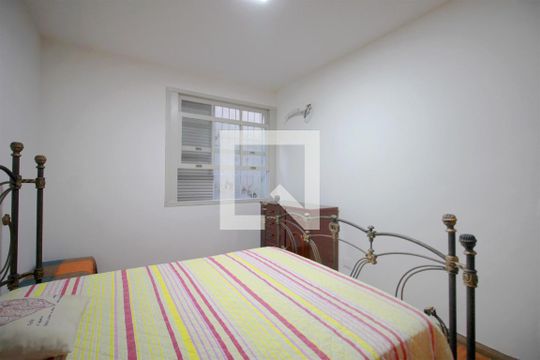 Suite de apartamento à venda com 4 quartos, 180m² em Santo Antônio, Belo Horizonte