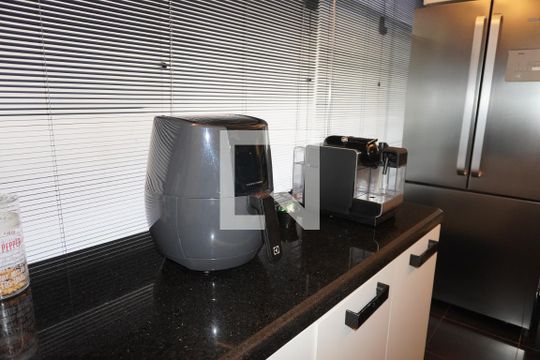 Cozinha de apartamento à venda com 1 quarto, 85m² em Jardim Paulista, São Paulo