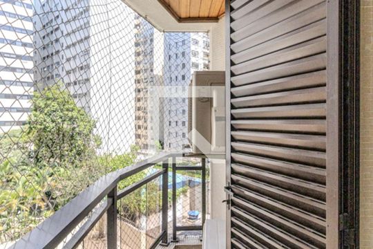 Varanda de apartamento para alugar com 3 quartos, 160m² em Higienópolis, São Paulo