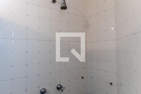 Banheiro Social de apartamento para alugar com 3 quartos, 160m² em Higienópolis, São Paulo