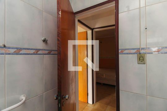 Banheiro de casa à venda com 4 quartos, 200m² em Jardim Tiete, São Paulo